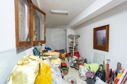 Loja para Arrendamento em Samora Correia