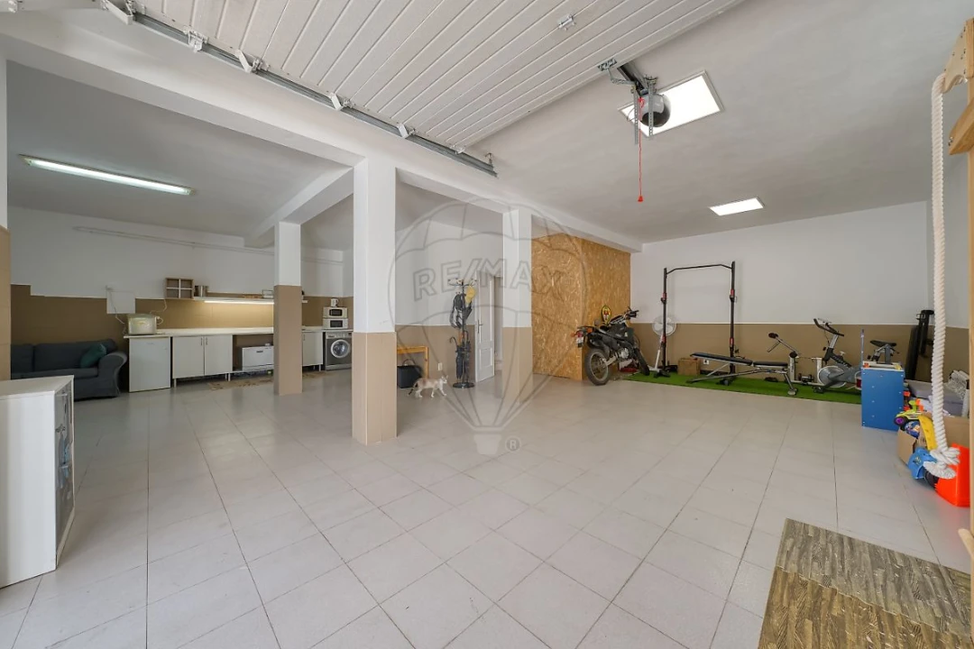 Moradia T5 para Venda em Rio Maior Foto 47