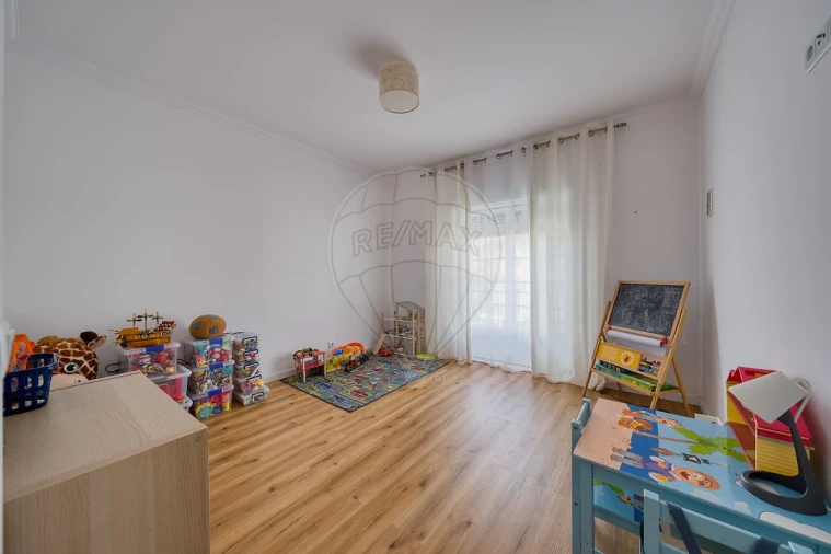 Moradia T5 para Venda em Rio Maior Foto 40