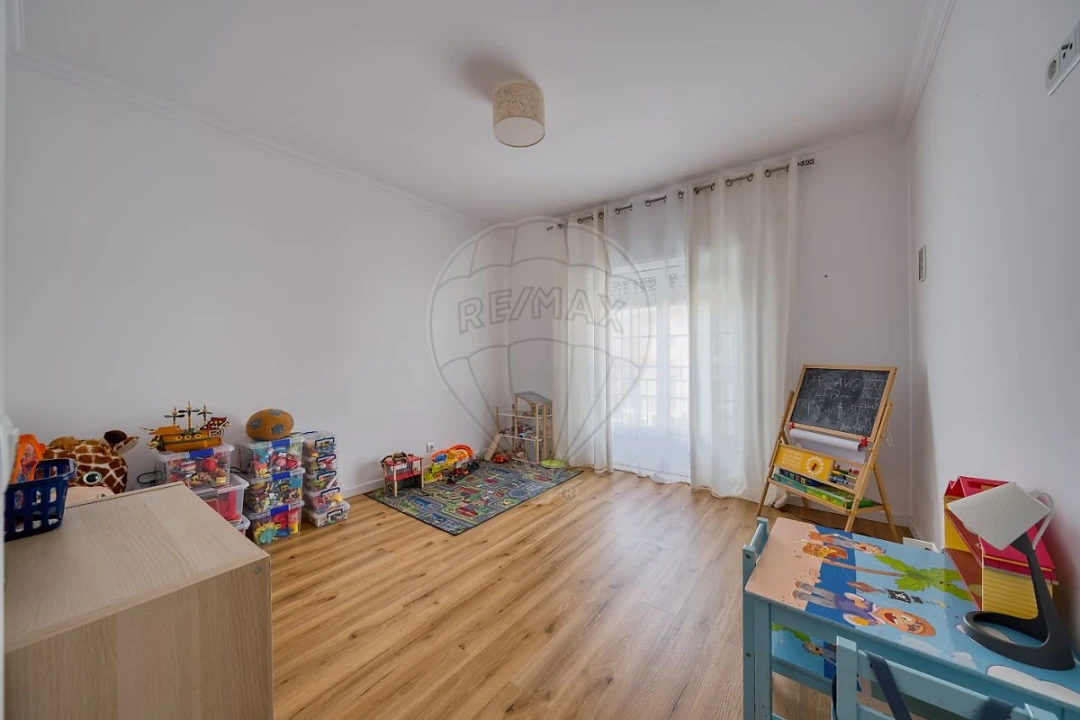Moradia T5 para Venda em Rio Maior Foto 40