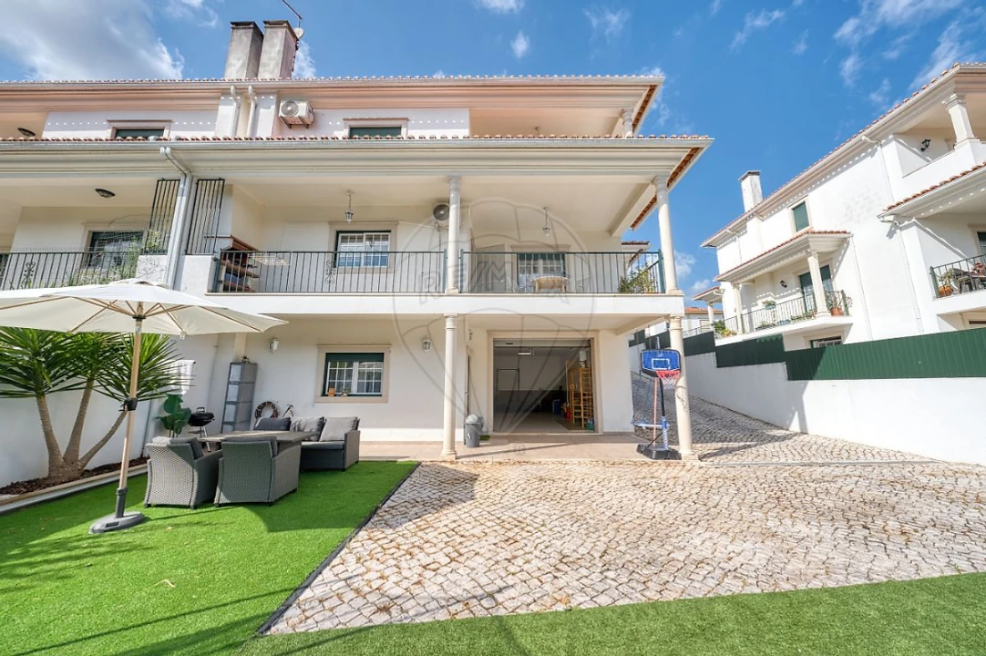 Moradia T5 para Venda em Rio Maior Foto 11