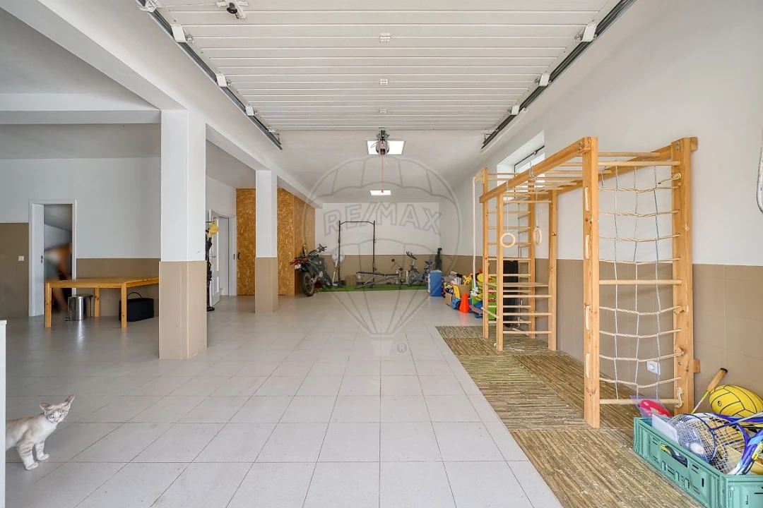 Moradia T5 para Venda em Rio Maior Foto 44