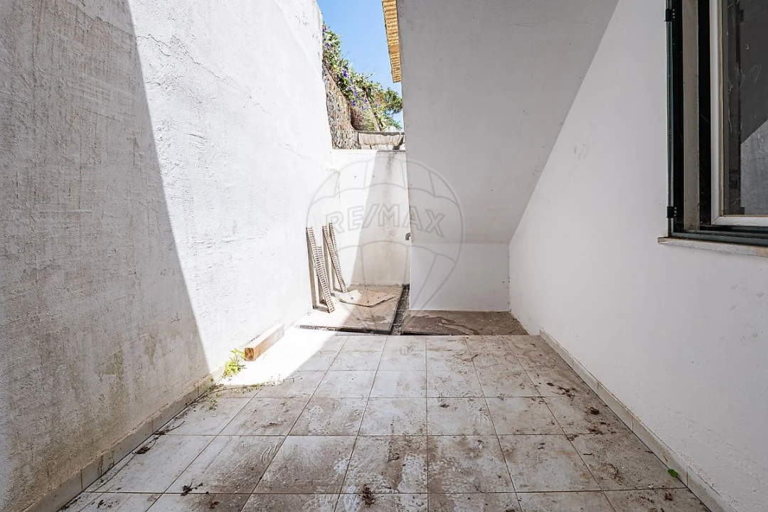 Apartamento T2 para Venda em Aljezur Foto 9