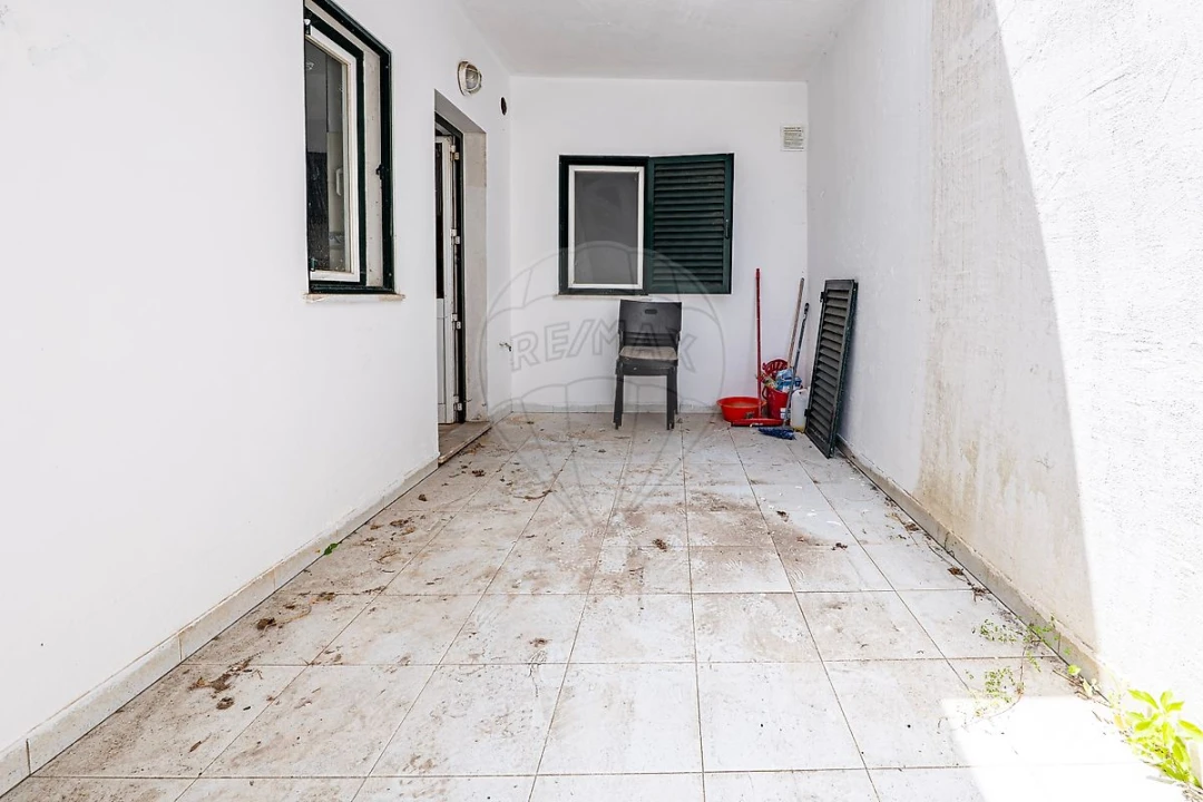 Apartamento T2 para Venda em Aljezur Foto 10
