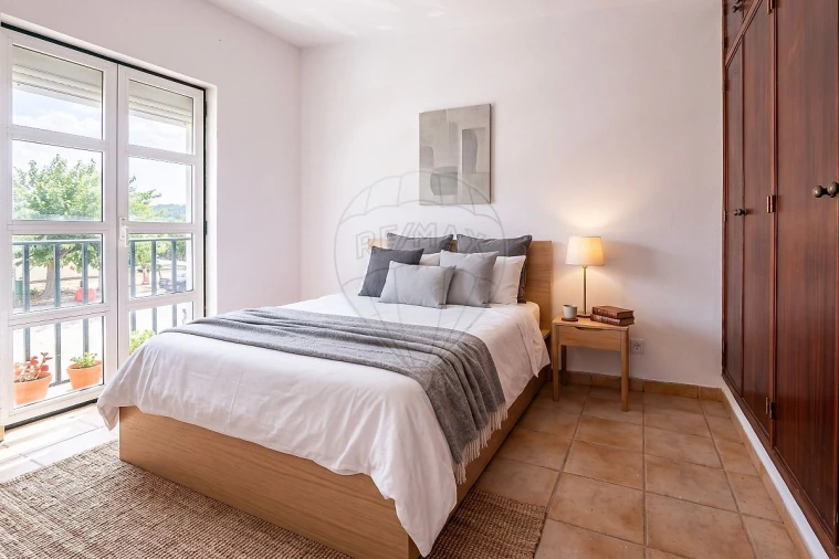 Apartamento T2 para Venda em Aljezur Foto 34