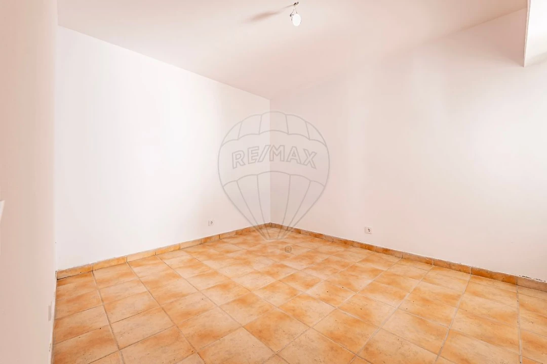 Apartamento T2 para Venda em Aljezur Foto 14