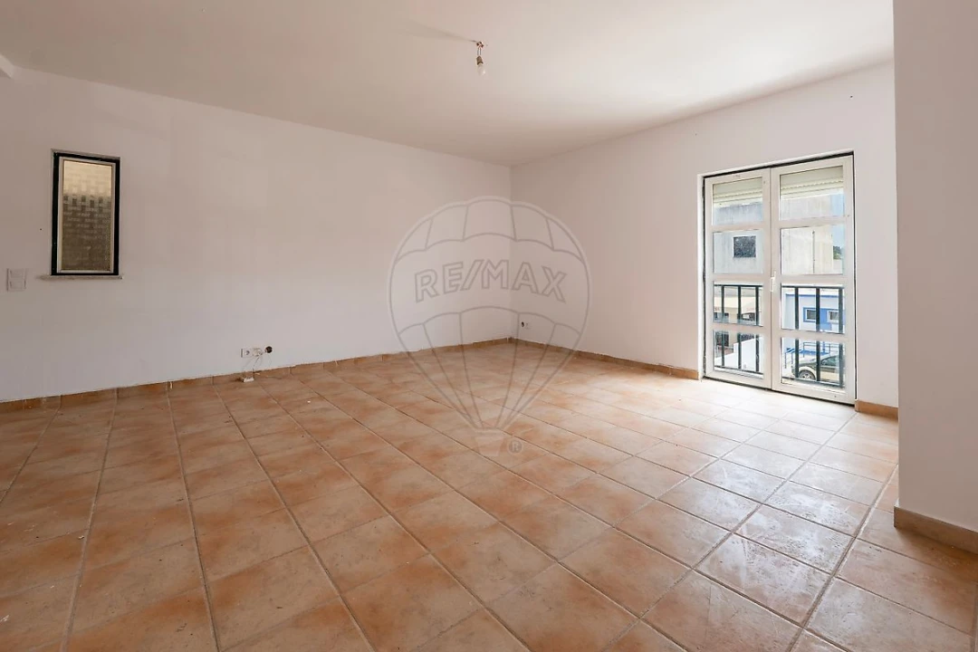 Apartamento T2 para Venda em Aljezur Foto 24