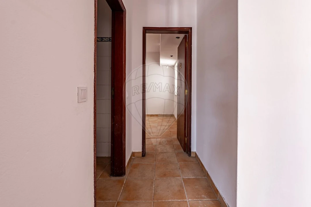 Apartamento T2 para Venda em Aljezur Foto 22