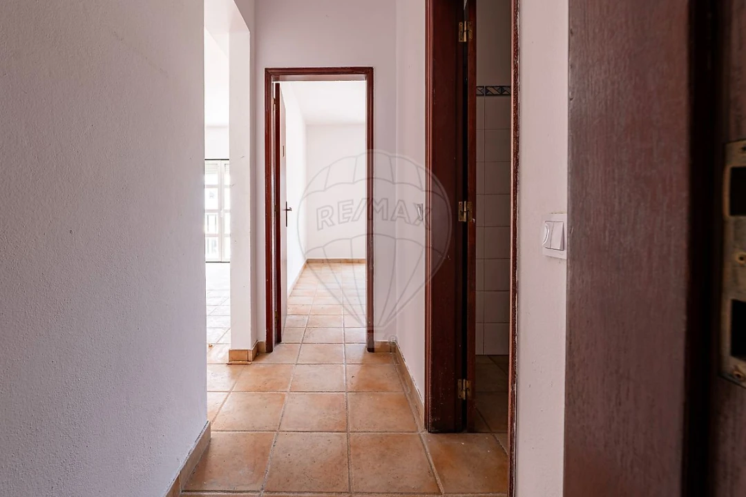 Apartamento T2 para Venda em Aljezur Foto 23