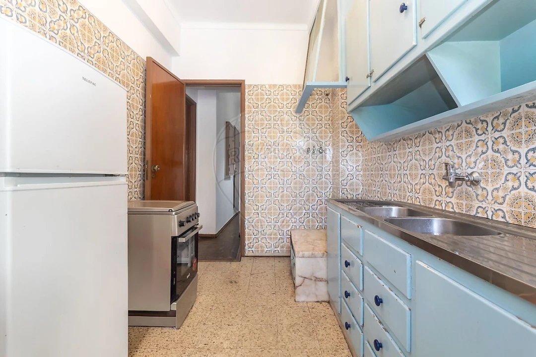 Apartamento T2 para Arrendamento em Póvoa de Santo Adrião e Olival Basto Foto 23