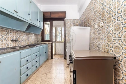 Apartamento T2 para Arrendamento em Póvoa de Santo Adrião e Olival Basto