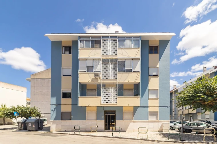 Apartamento T2 para Arrendamento em Póvoa de Santo Adrião e Olival Basto Foto 28