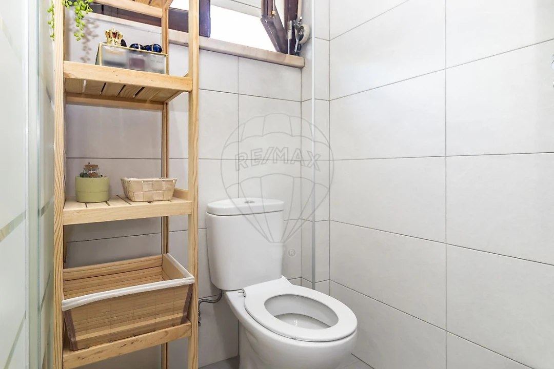 Apartamento T2 para Arrendamento em Póvoa de Santo Adrião e Olival Basto Foto 12