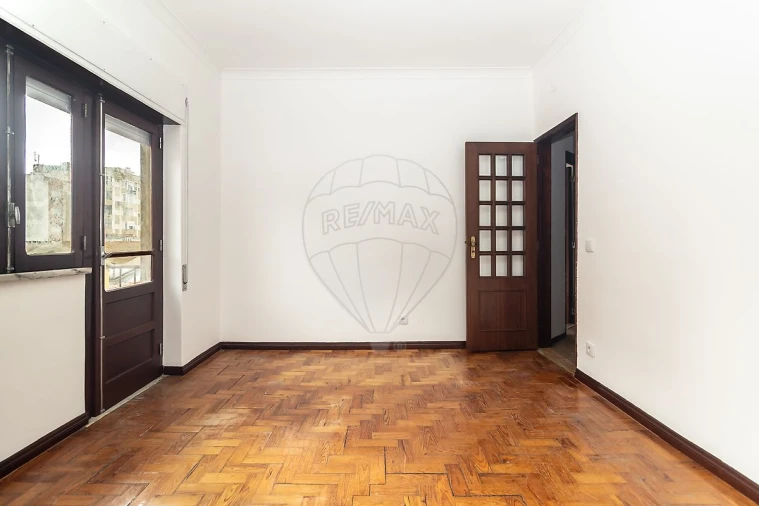 Apartamento T3 para Arrendamento em Barreiro e Lavradio Foto 3