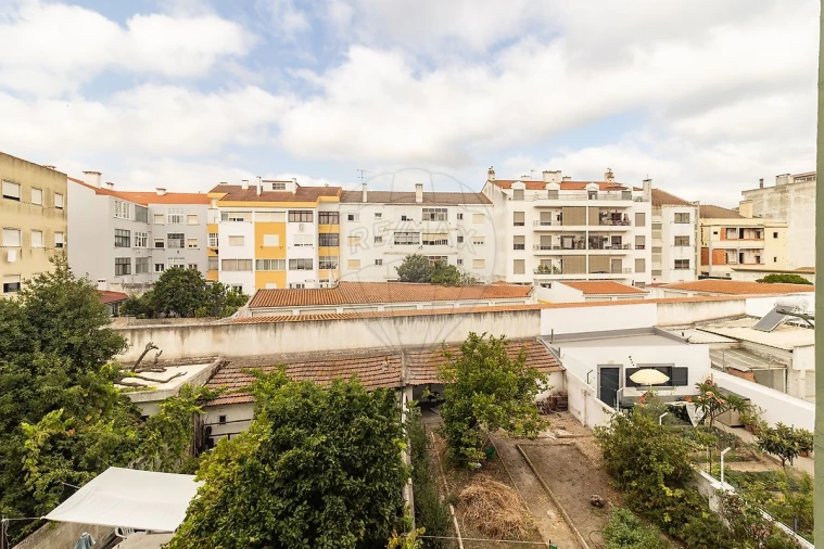 Apartamento T3 para Arrendamento em Barreiro e Lavradio Foto 19