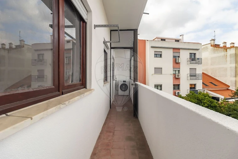 Apartamento T3 para Arrendamento em Barreiro e Lavradio Foto 18