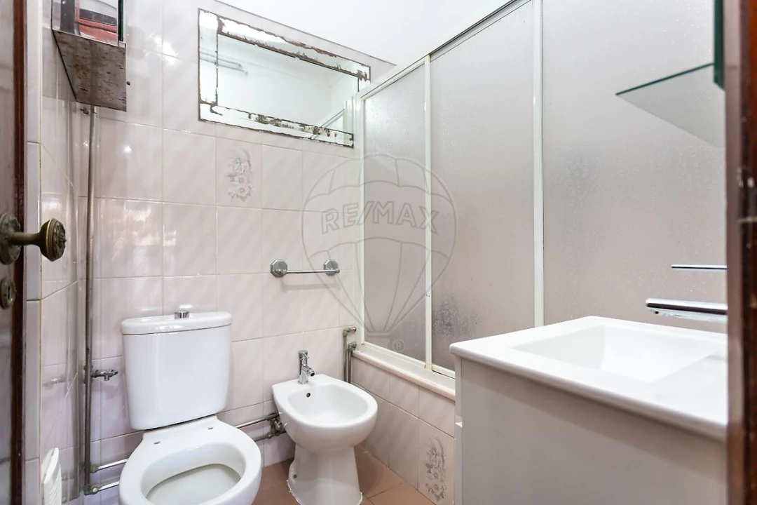 Apartamento T3 para Arrendamento em Barreiro e Lavradio Foto 16