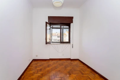Apartamento T3 para Arrendamento em Barreiro e Lavradio