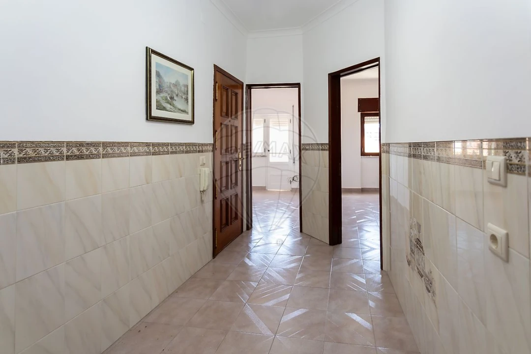 Apartamento T3 para Arrendamento em Barreiro e Lavradio Foto 13