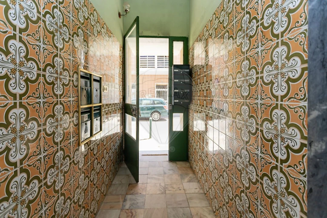 Apartamento T3 para Arrendamento em Barreiro e Lavradio Foto 1
