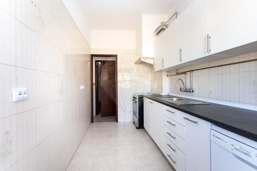 Apartamento T3 para Arrendamento em Barreiro e Lavradio Foto 6