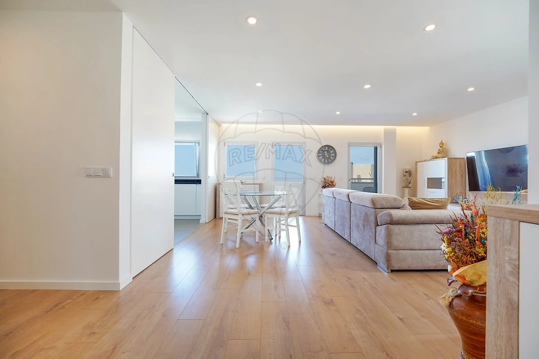 Apartamento T2 para Venda em Buarcos Foto 15