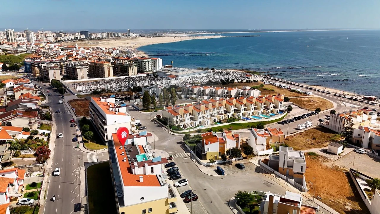 Apartamento T2 para Venda em Buarcos Foto 11