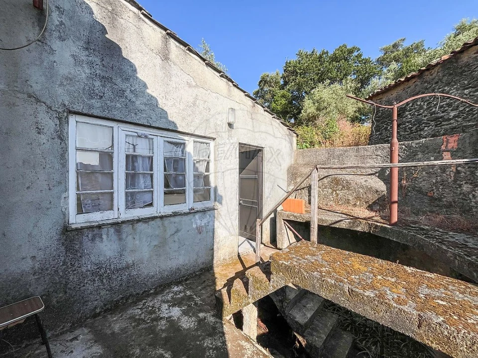 Moradia T3 para Venda em Lousã e Vilarinho Foto 7