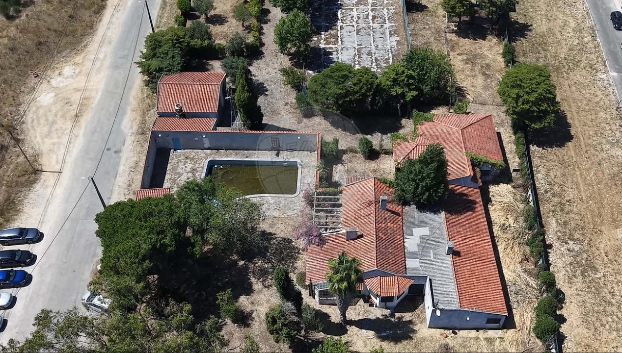 Quinta T0 para Venda em Santa Maria e São Miguel, São Martinho, São Pedro Penaferrim Foto 6