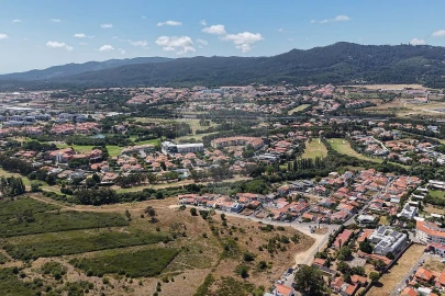Quinta T0 para Venda em Santa Maria e São Miguel, São Martinho, São Pedro Penaferrim