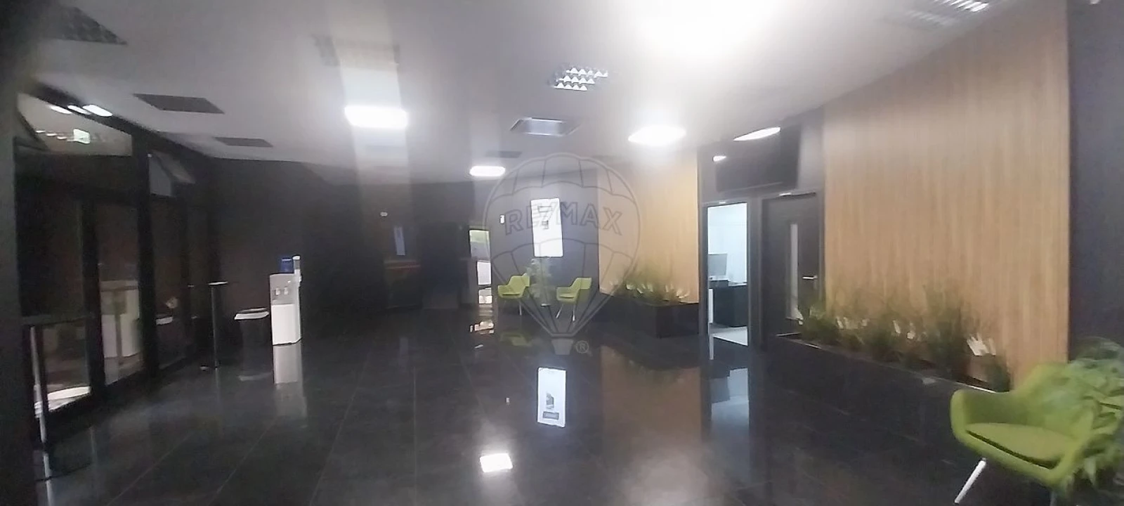 Armazém para Venda em Póvoa de Santo Adrião e Olival Basto Foto 12