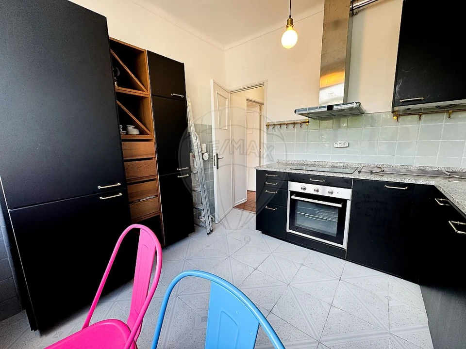 Apartamento T2 para Venda em São Domingos de Benfica Foto 10