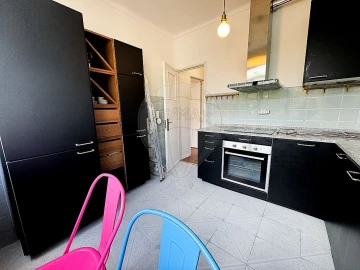 Apartamento T2 para Venda em São Domingos de Benfica