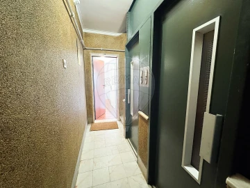 Apartamento T2 para Venda em São Domingos de Benfica