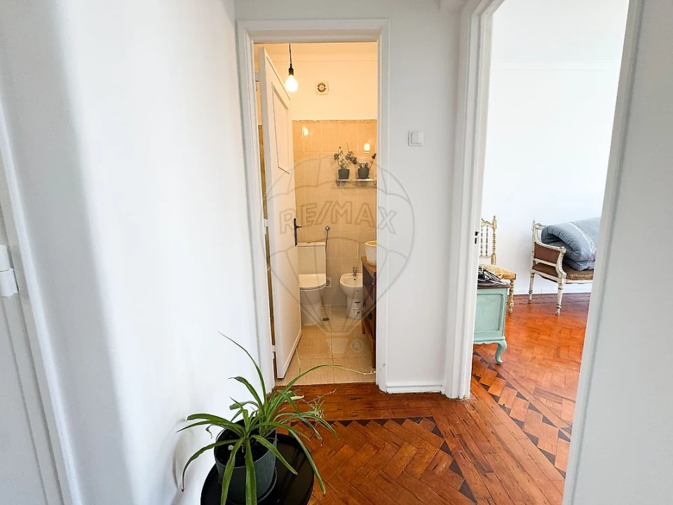 Apartamento T2 para Venda em São Domingos de Benfica Foto 12