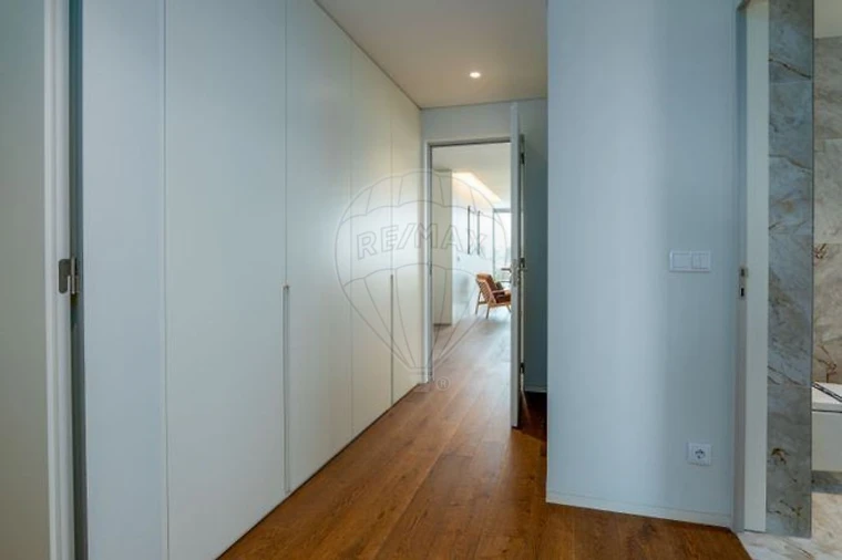Apartamento T3 para Venda em São João da Madeira Foto 24