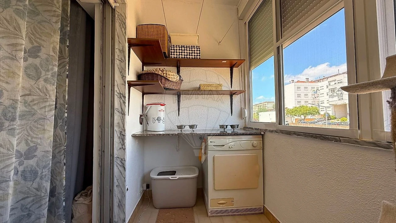 Apartamento T3 para Venda em Vialonga Foto 4
