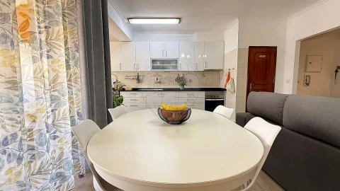 Apartamento T3 para Venda em Vialonga