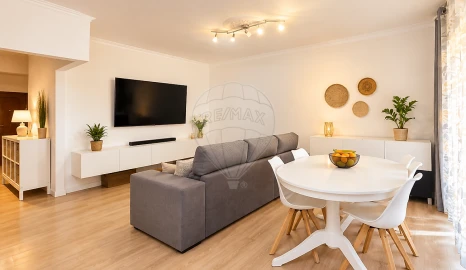 Apartamento T3 para Venda em Vialonga