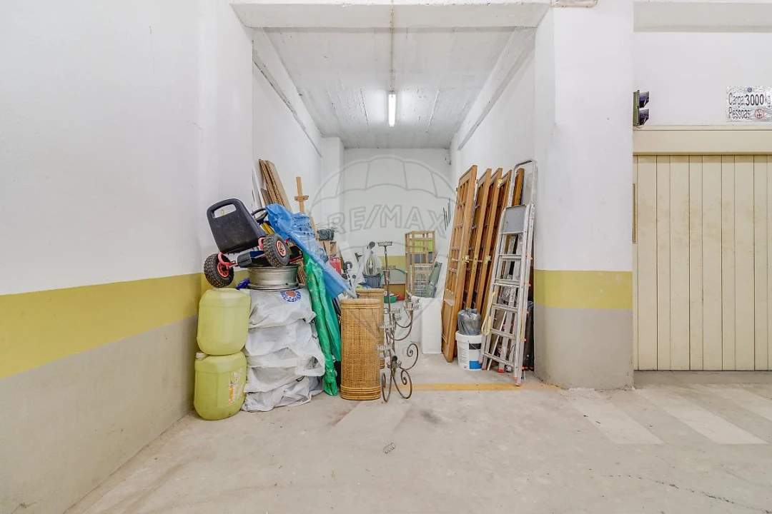 Apartamento T3 para Venda em Alcabideche Foto 30