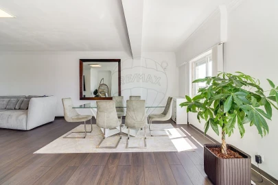 Apartamento T3 para Venda em Alcabideche