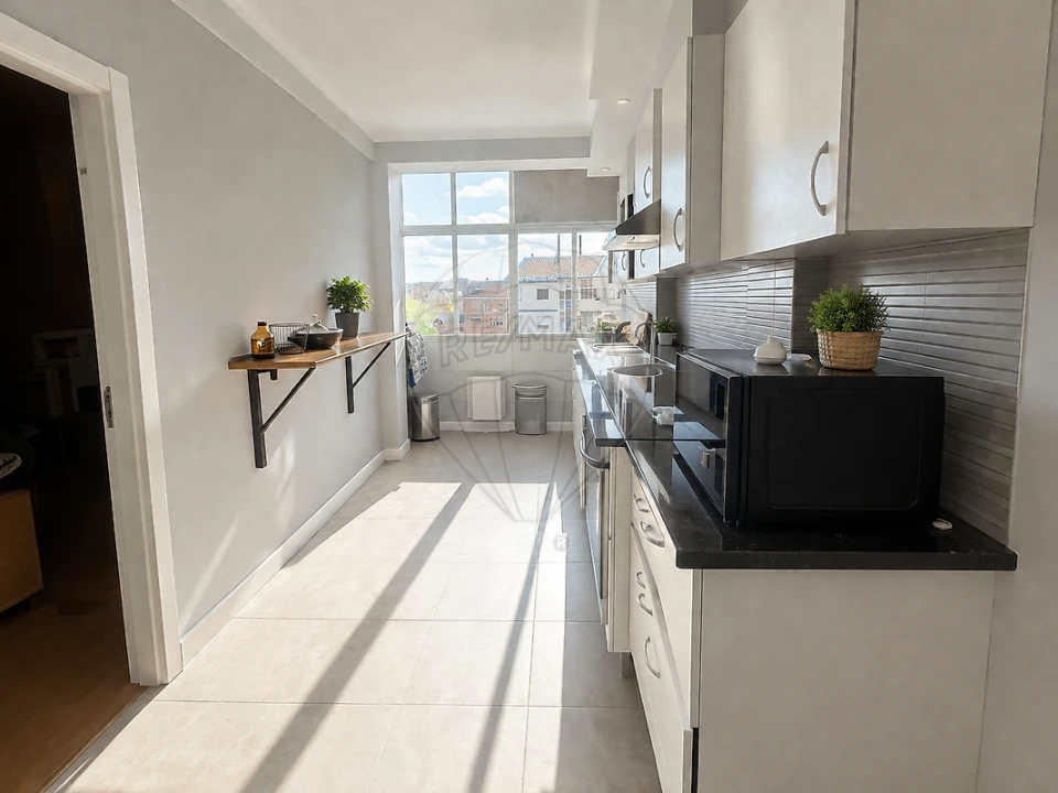 Apartamento T3 para Venda em Rio de Mouro Foto 4