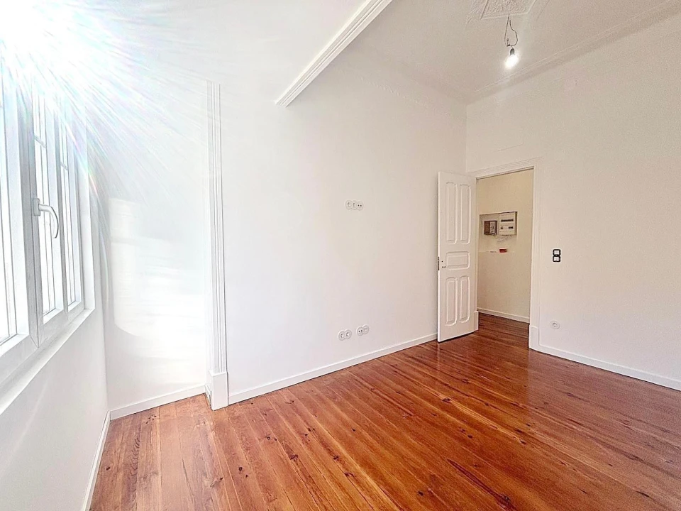 Apartamento T3 para Venda em São Vicente Foto 21