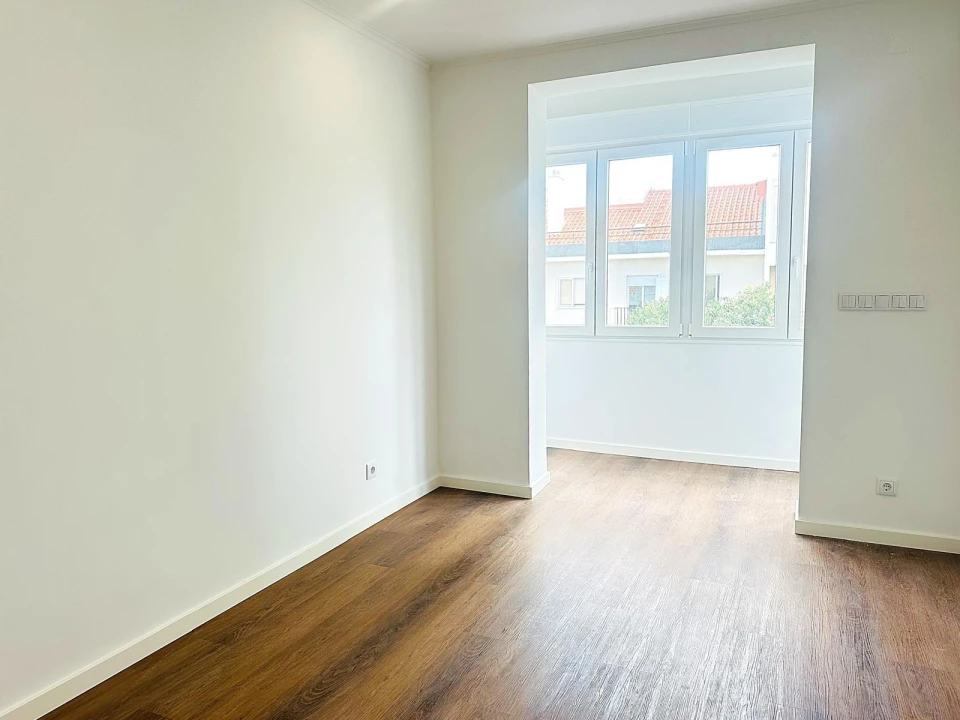 Apartamento T2 para Venda em Venteira Foto 18