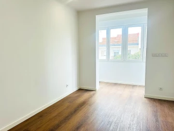 Apartamento T2 para Venda em Venteira