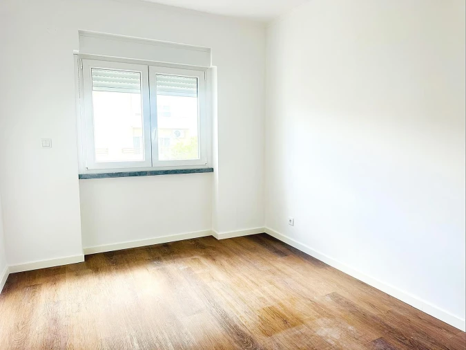 Apartamento T2 para Venda em Venteira Foto 12
