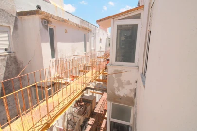 Apartamento T2 para Venda em Oeiras e São Julião da Barra, Paço de Arcos e Caxias