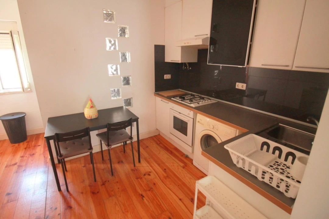 Apartamento T2 para Venda em Oeiras e São Julião da Barra, Paço de Arcos e Caxias Foto 2
