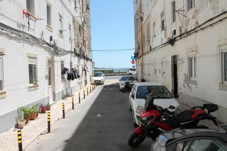 Apartamento T2 para Venda em Oeiras e São Julião da Barra, Paço de Arcos e Caxias Foto 18