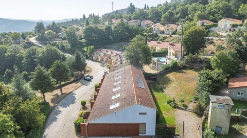 Moradia T2 para Venda em Venda Nova e Pondras
